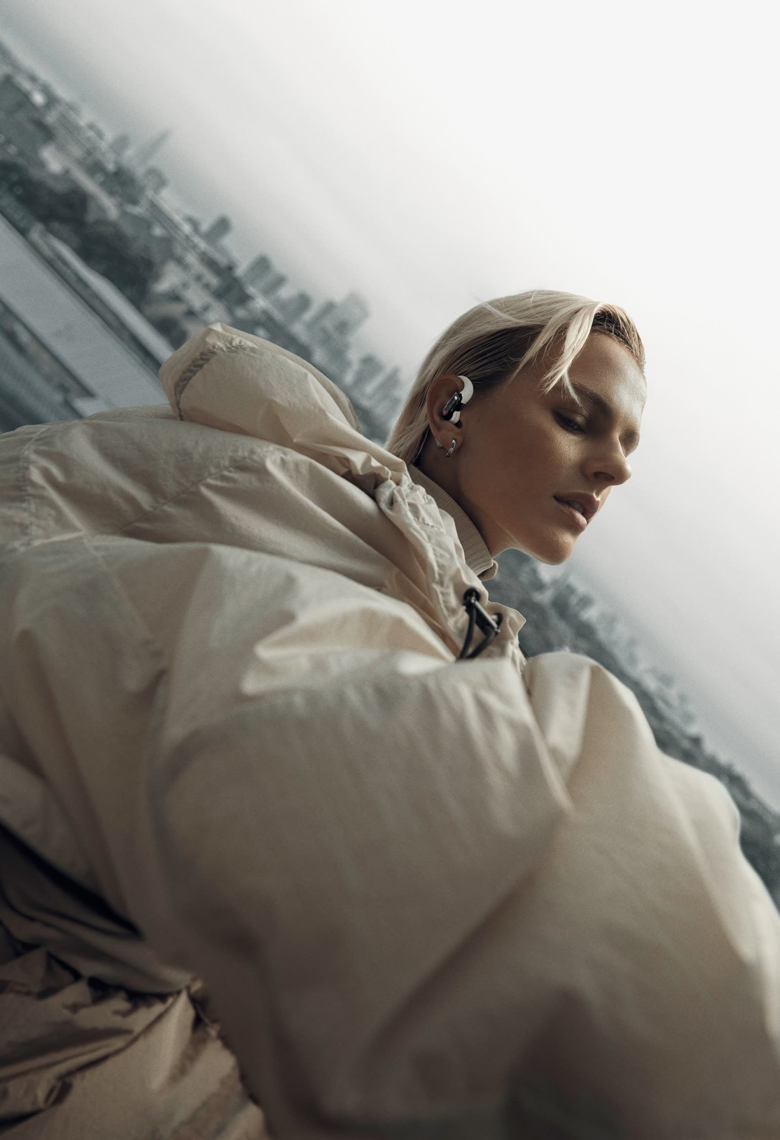 Nothing | Hot Icarus, still 2