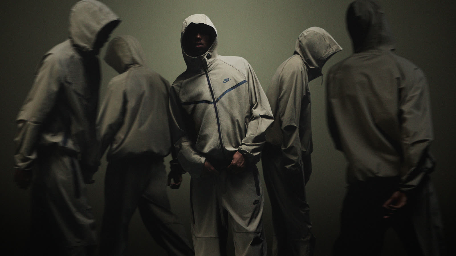Nike | Tech Fleece, still 14