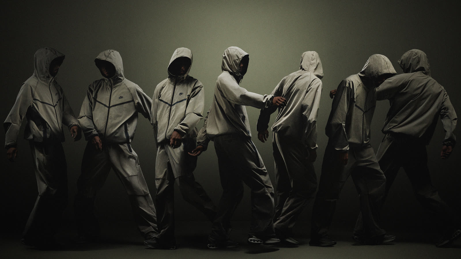 Nike | Tech Fleece, still 17